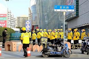 小小年纪不学好？申花U17和海港U17队员赛后在停车场互飙脏话